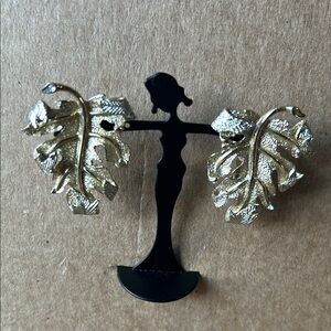 Sarah Coventry Gold Ornate Clip-On Earrings